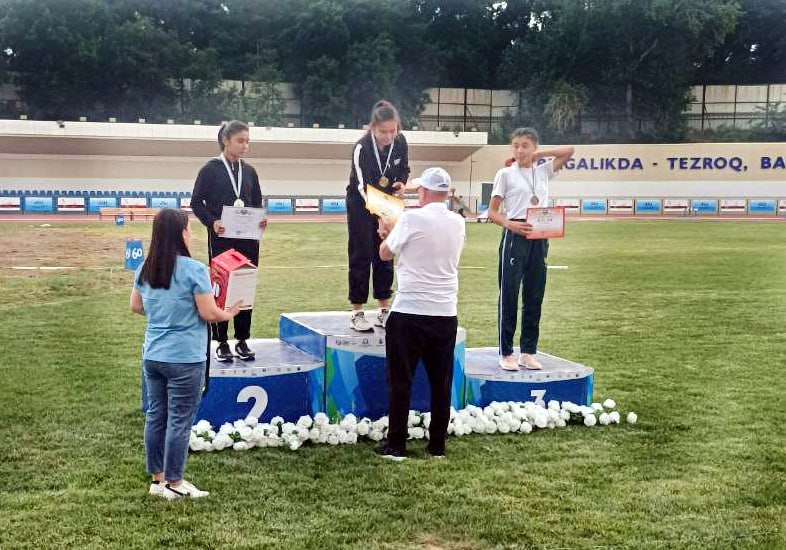 Xorazm viloyati Hazorasp tumani maktabgacha va maktab ta'limi bo'limiga qarashli 5-son umumiy o'rta ta'lim maktabining 11-A sinf o'quvchisi G'ofurova Asalxonning erishgan g'alabalari  haqida